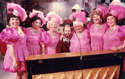 The Rolly Pollys with EJ on a Christmas PM@1