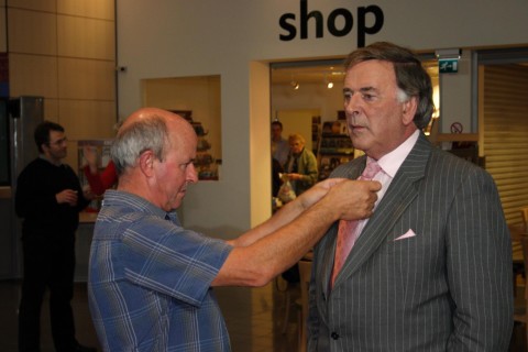 Dave Baumber (sound) with Terry Wogan (photo by Paul Vanezis, no reproduction without permission)