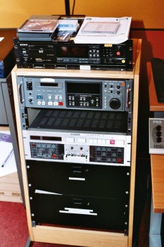 Studio 5 tape rack